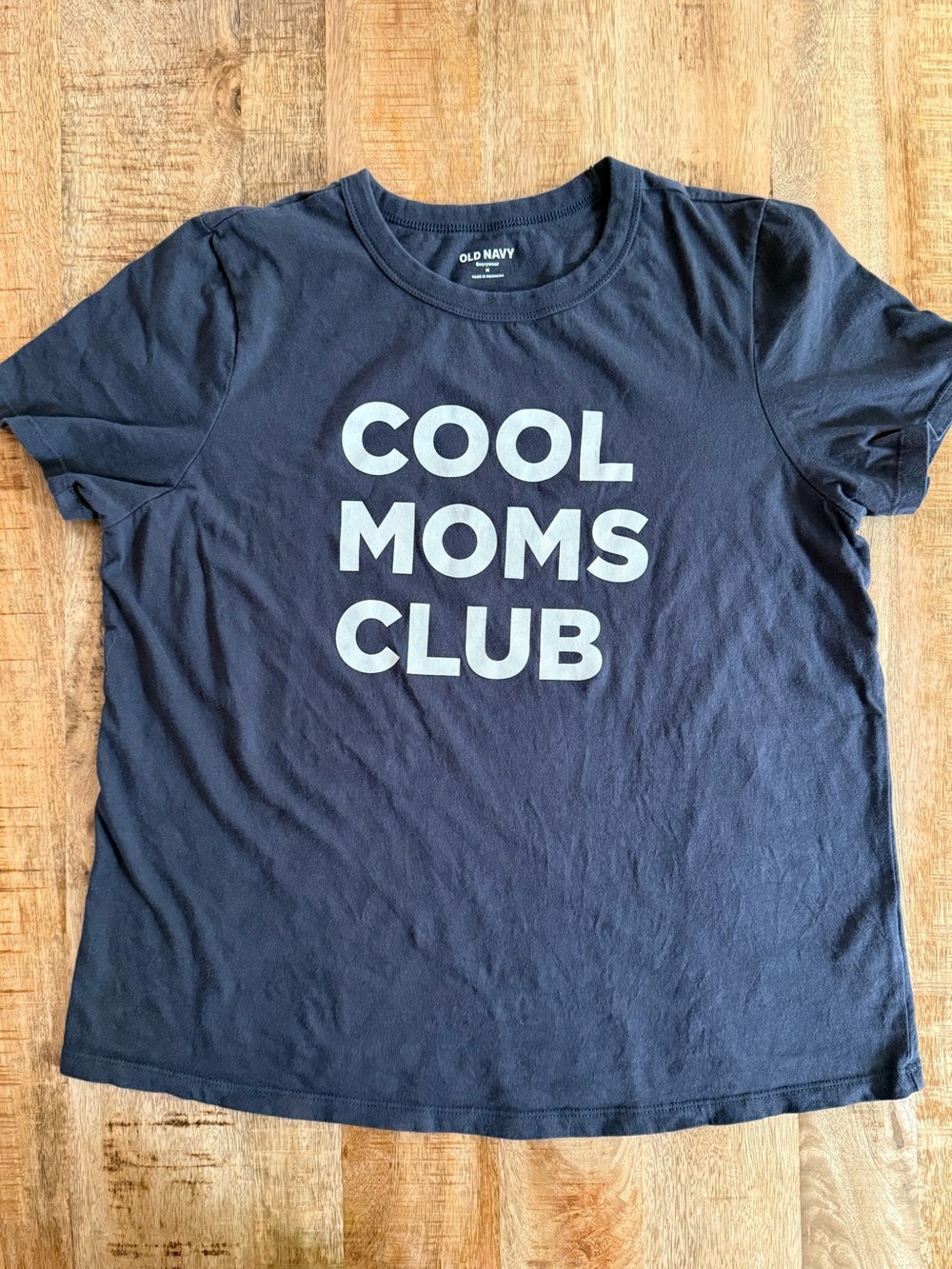 Old Navy Cool Moms Club Graphic Tee Dark Gray Size Medium Casual Mom Shirt